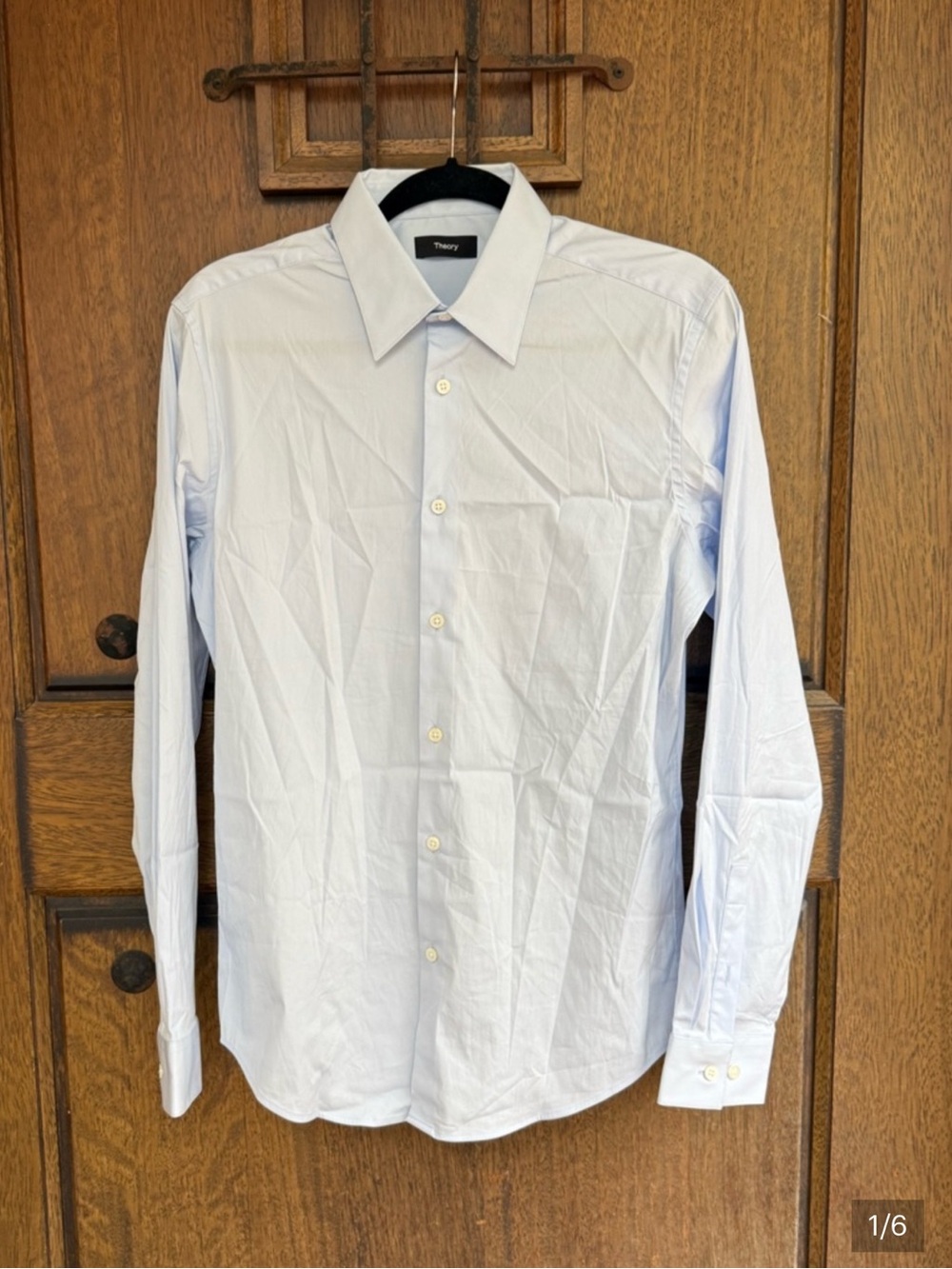 Theory Women’s  Light Blue Button Down Shirt  Size S